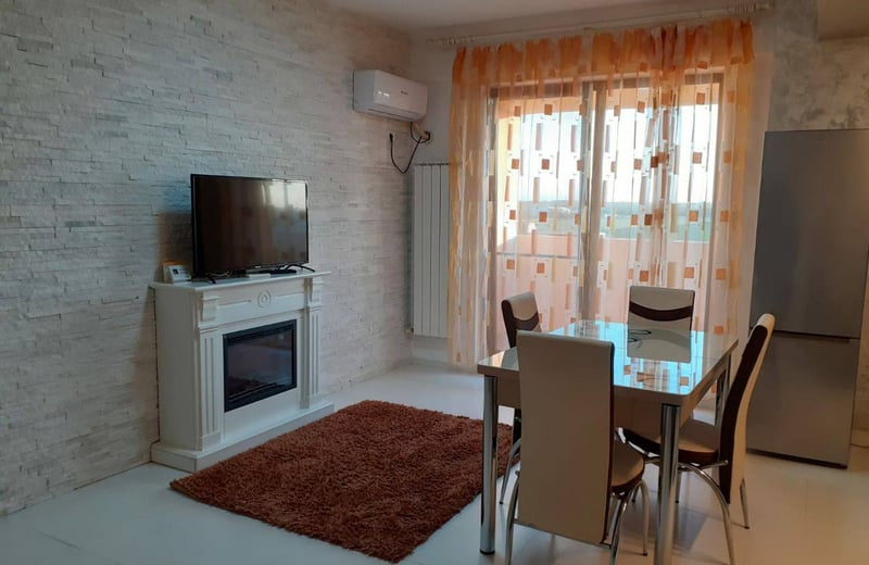 Rental of comfortable 2-room apartments, 57 m², Tomis Plus, Constanta, Romania